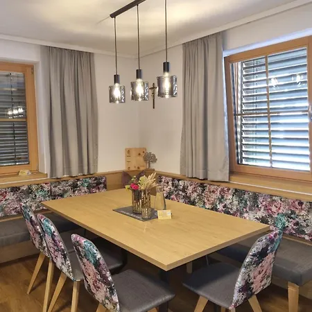 Greidlhof Alpstyle Fuegen