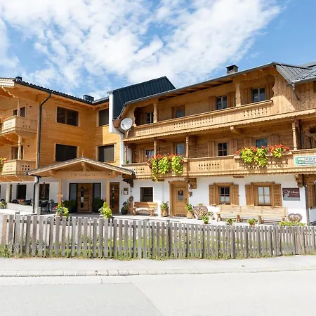 Greidlhof Alpstyle Apartman *